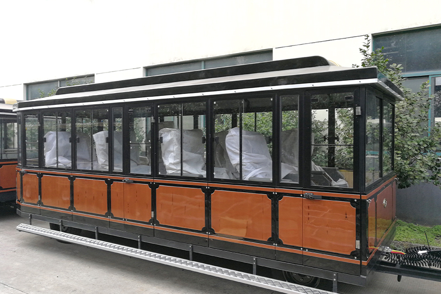 20-seater clausa raeda classic magna invia sightseeing train