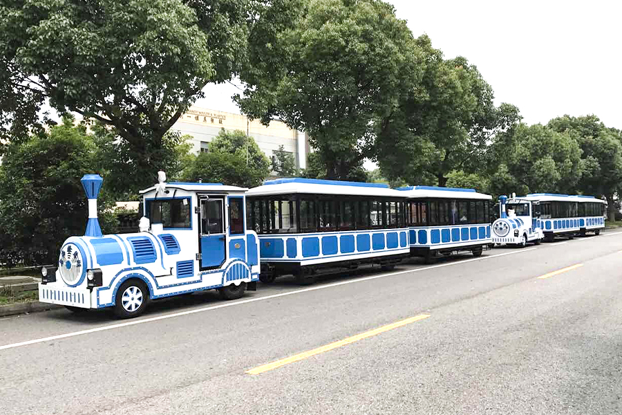 28-seater clausa raeda classic magna invia sightseeing train